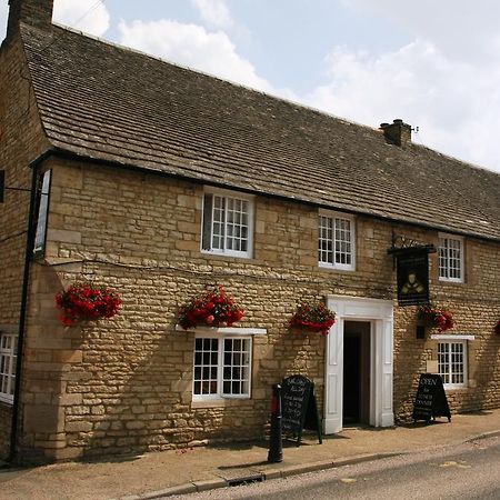 Queens Head Inn Nassington Exteriér fotografie